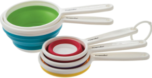 picture of collapsible measuring cups and spoons