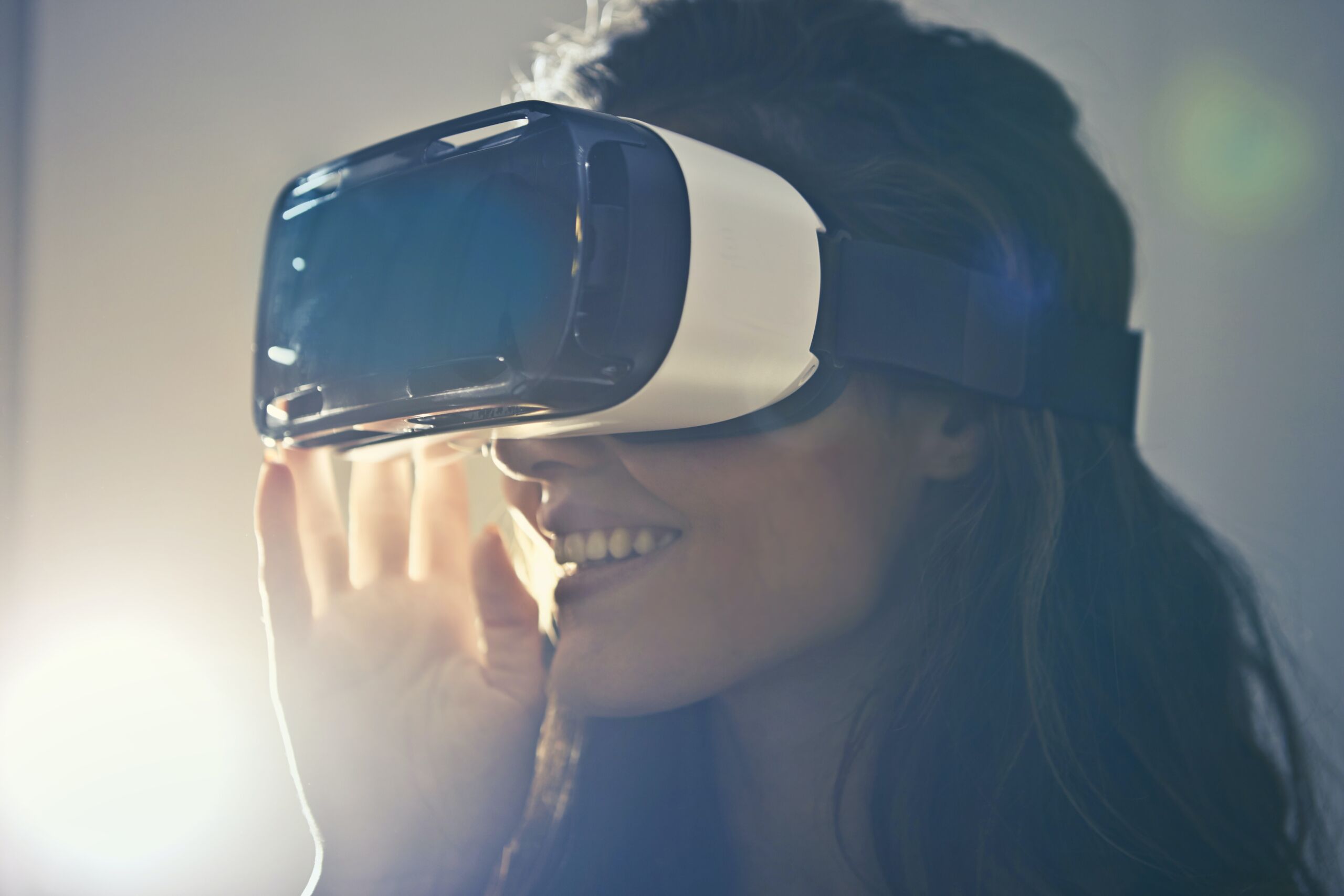 exploring-the-potential-of-virtual-reality-applications-and-impact-on-the-future